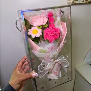 Pink Floral Bouquet in Gift Box 2 options